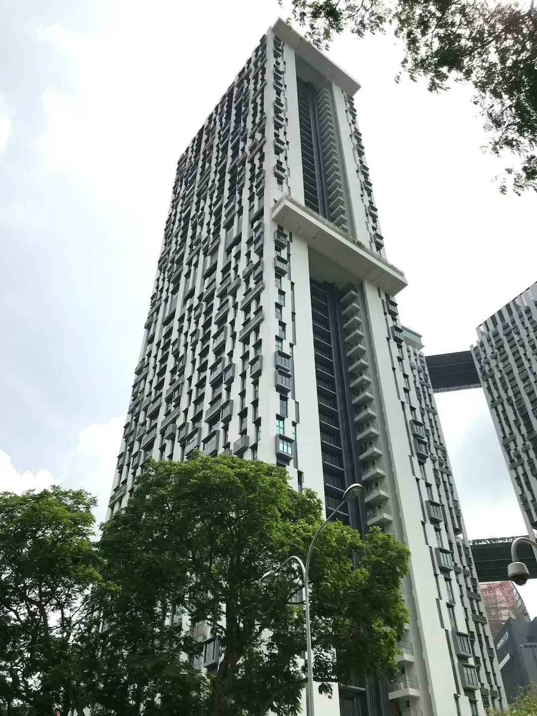 Singapore: The City-State Where Space Is the Ultimate Luxury (Image Credits: Unsplash)