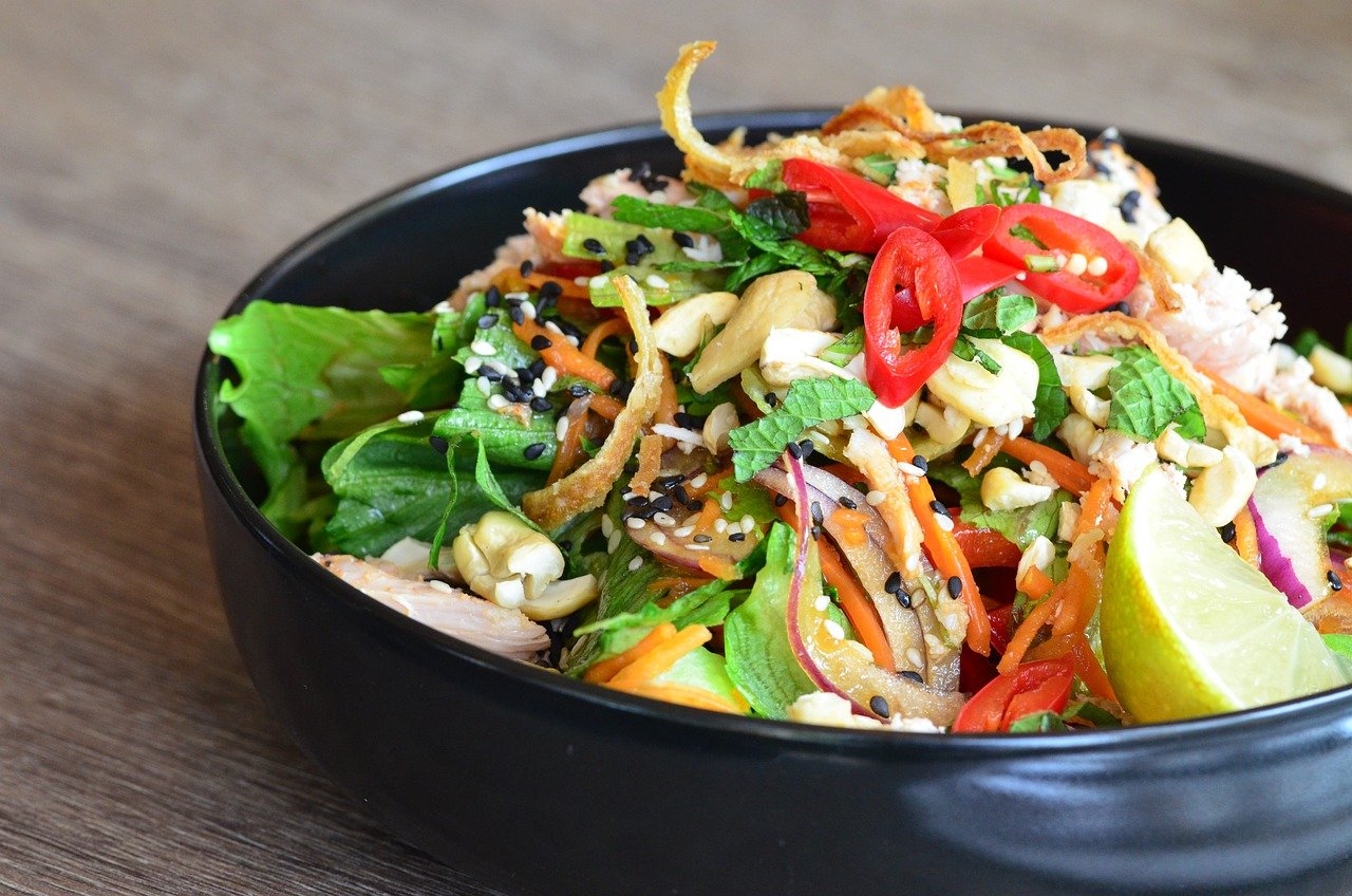Asian Chicken Salad (Image Credits: Pixabay)