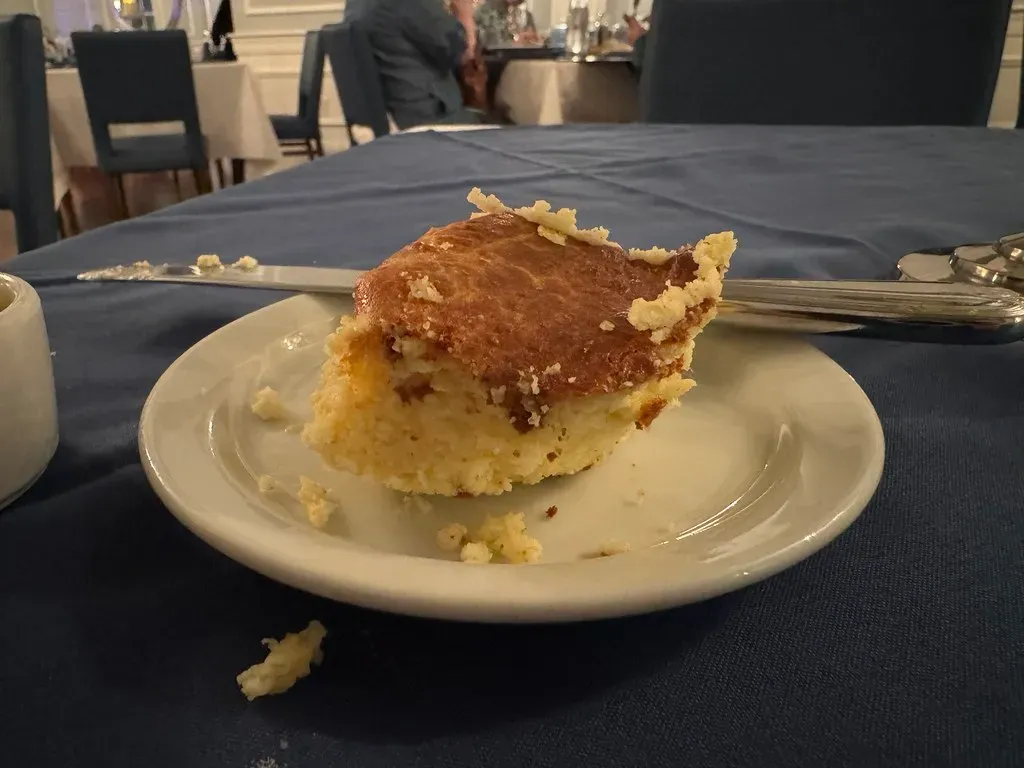 Spoonbread: Cornbread's Softer, Elegant Cousin (Image Credits: Flickr)