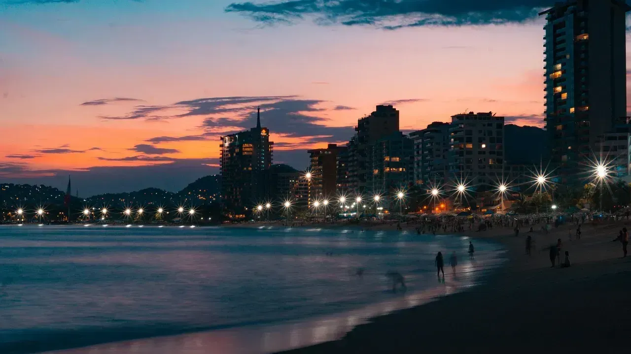 2. Acapulco, Mexico: Once Hollywood's Playground, Now One of the World's Most Violent Cities (Image Credits: Pixabay)