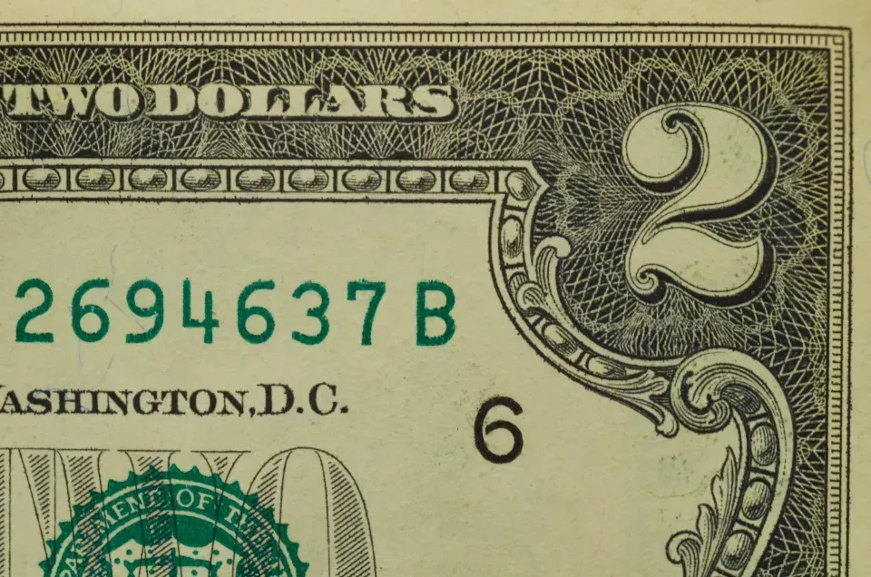 What To Do If You Think You've Got A Valuable Bill (Image Credits: Stocksnap)