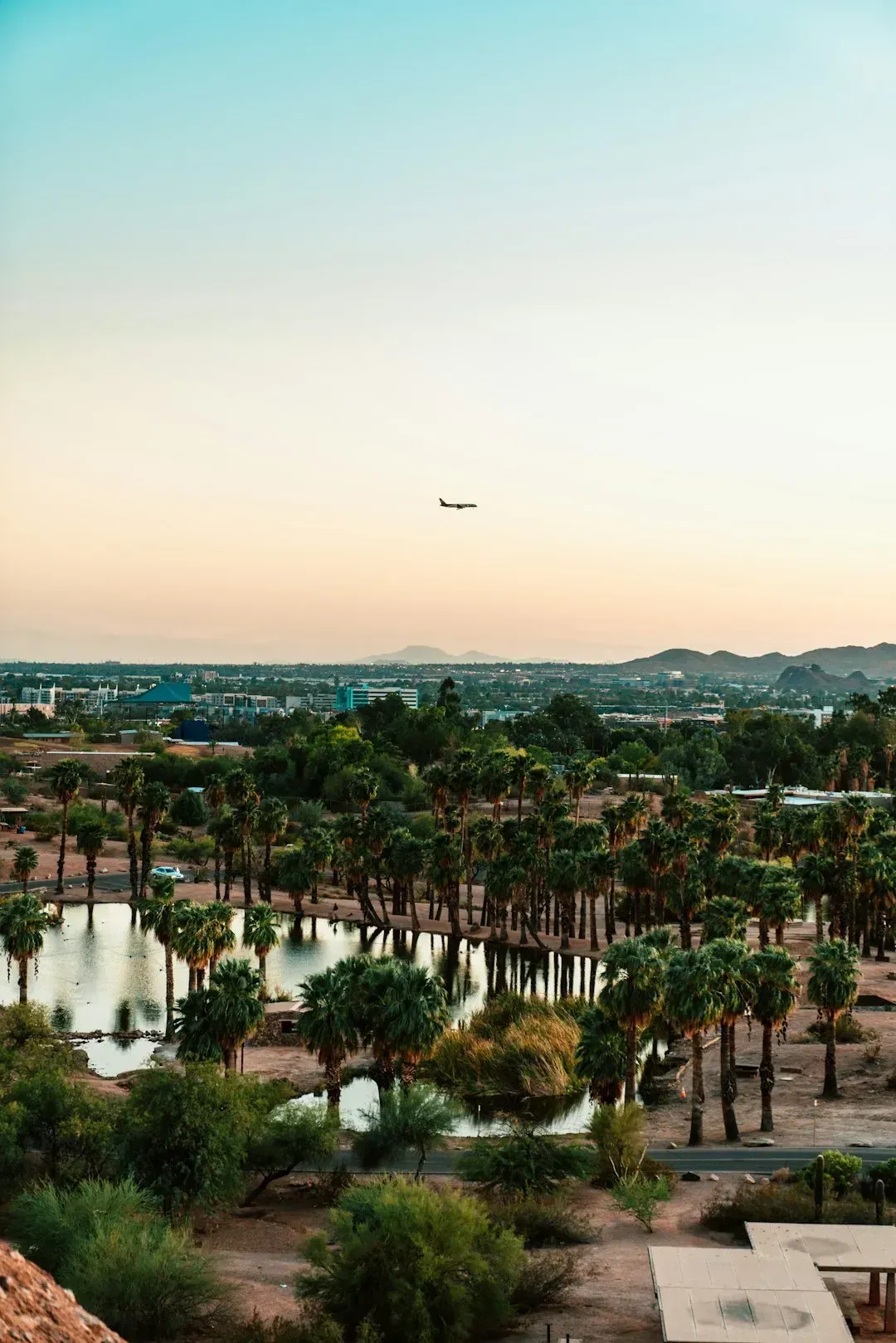 Scottsdale: A Desert Boomtown Recasting Itself as Quiet Luxury (Image Credits: Unsplash)