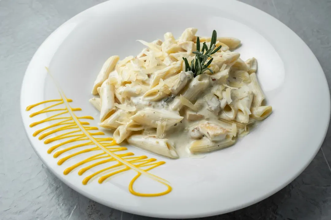 Chicken and Protein-Packed Options for the Hungry Crowd (Image Credits: Unsplash)