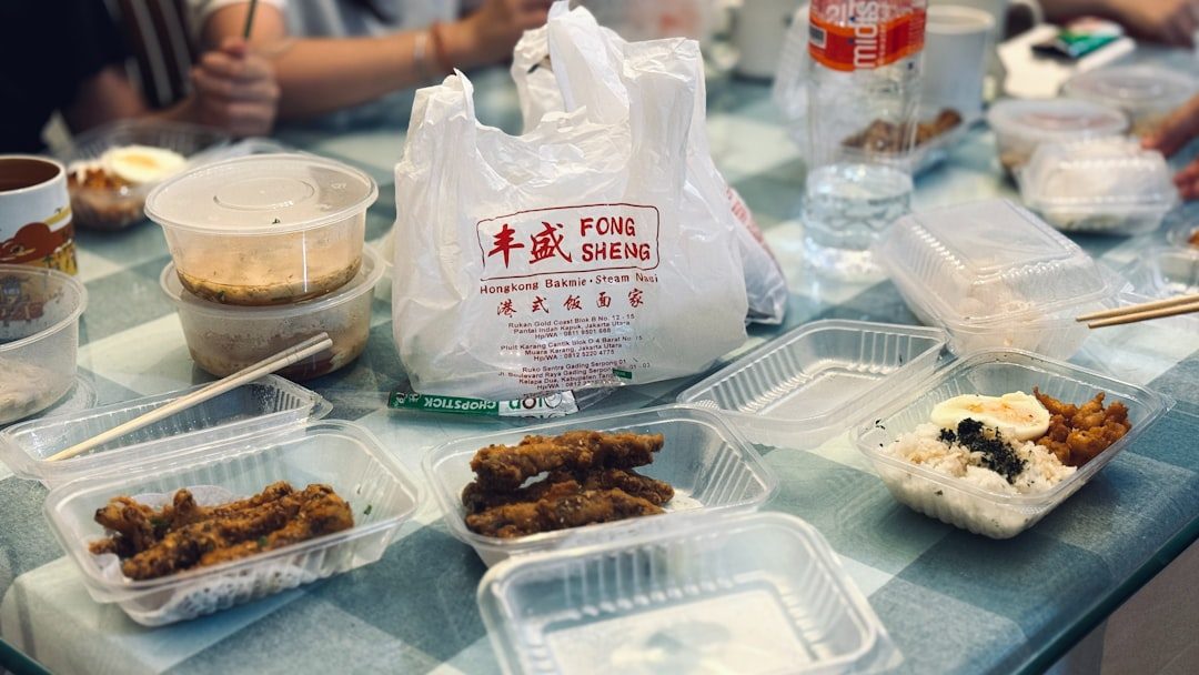 Chinese Restaurant Lunch Specials (Image Credits: Unsplash)