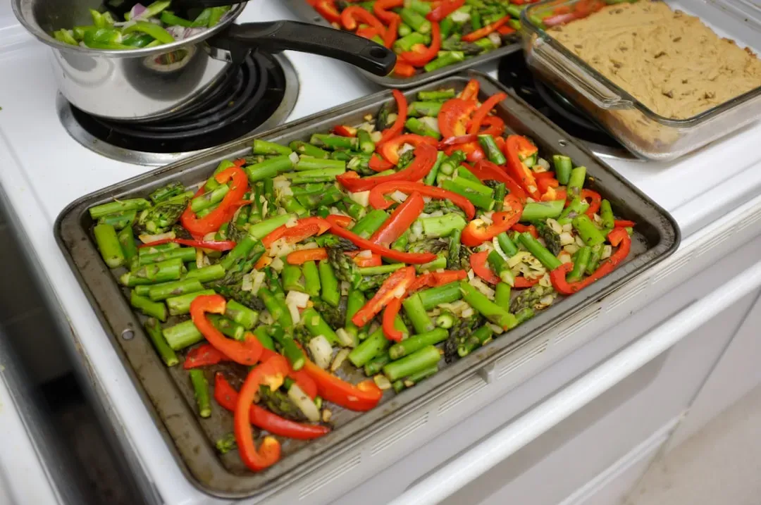 Vegetarian sheet pan fajitas (Image Credits: Unsplash)