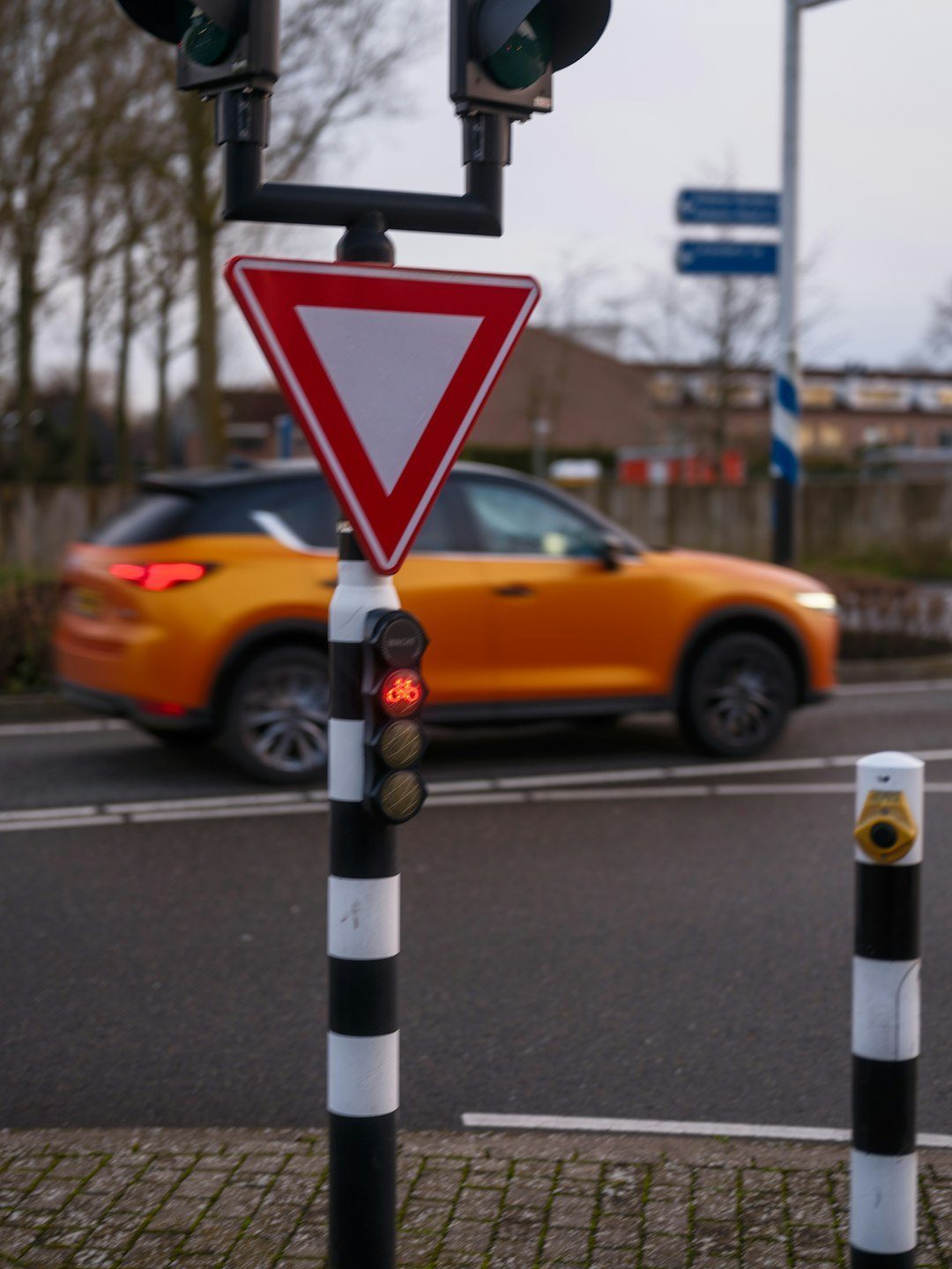 Netherlands Offers World's Safest Driving Experience (Image Credits: Unsplash)