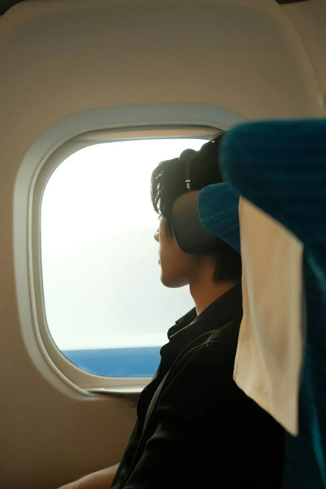 3. Remove Your Headphones When They Approach (Image Credits: Unsplash)