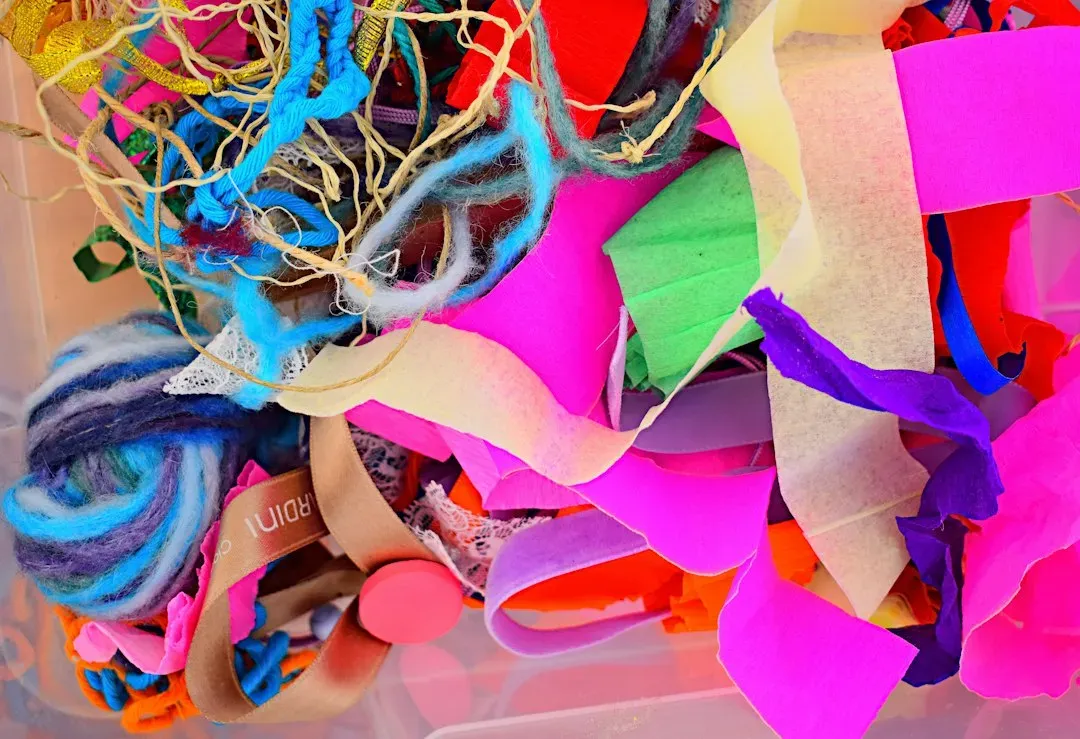 Leftover Fabric and Buttons for No-Sew Projects (Image Credits: Unsplash)