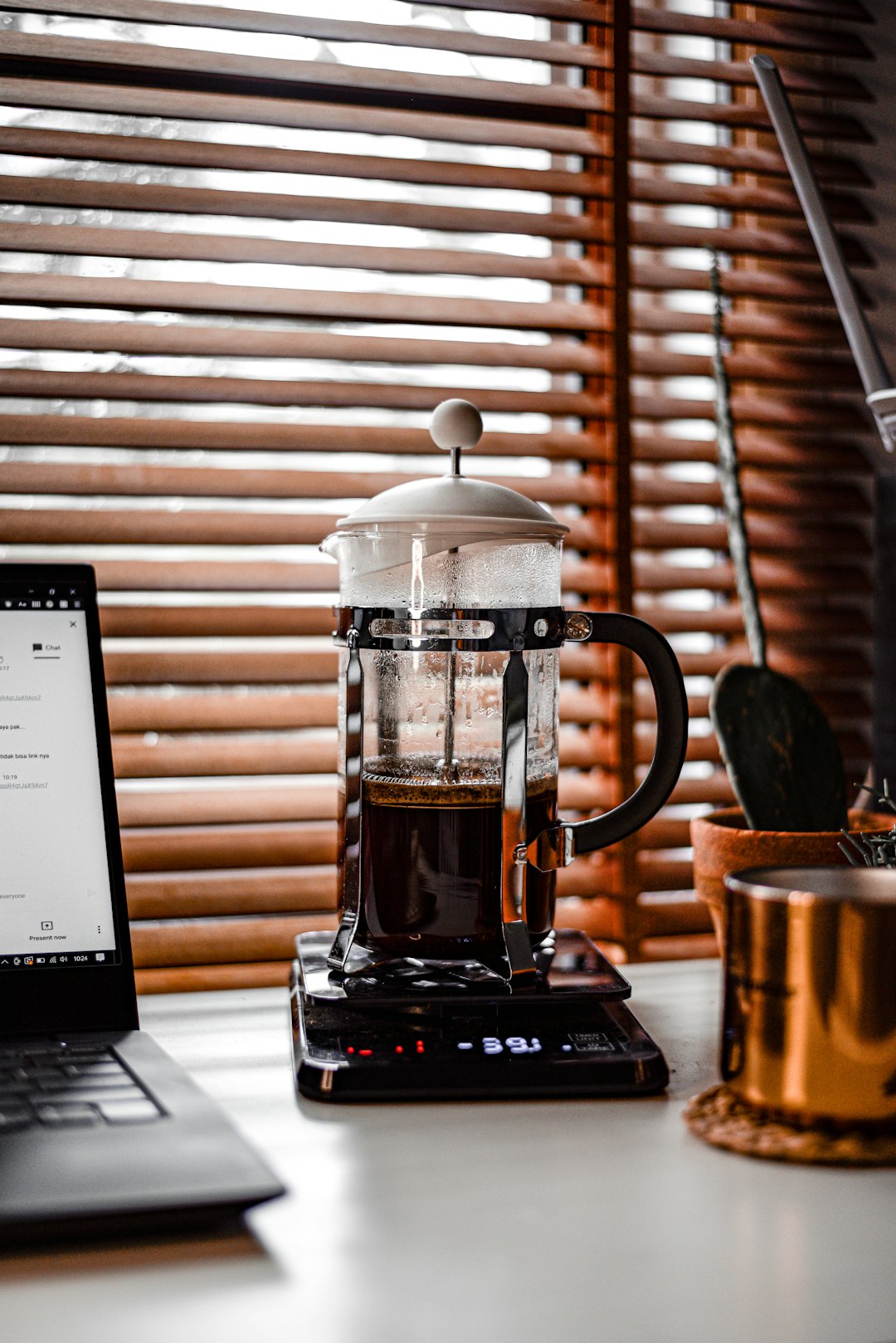 Classic French Press Outbrews Electric Coffee Makers (Image Credits: Unsplash)