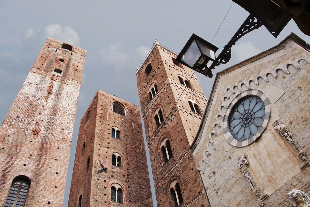 Albenga, Liguria (Image Credits: Rawpixel)