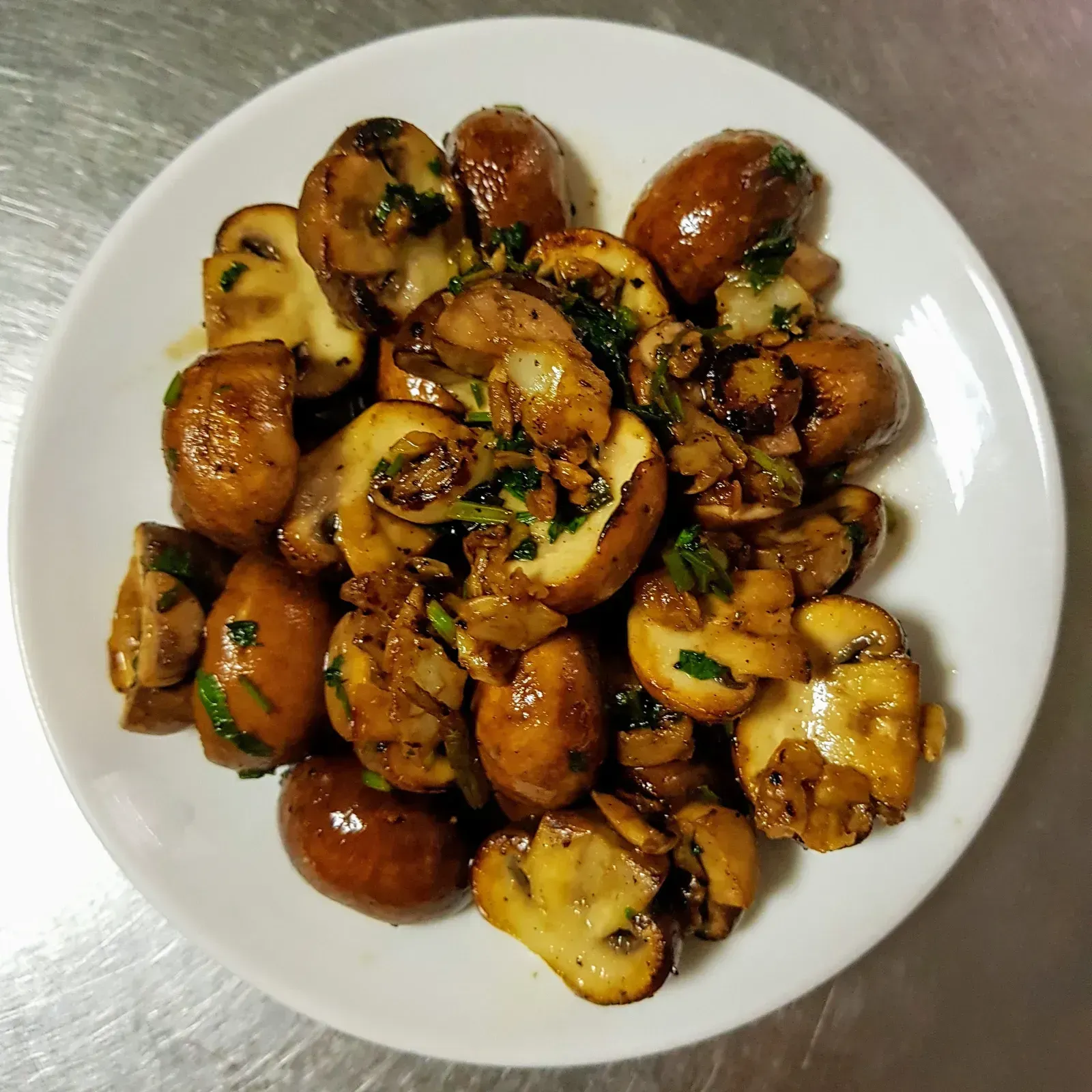 Mushrooms Develop Dangerous Protein Deterioration (Image Credits: Wikimedia)