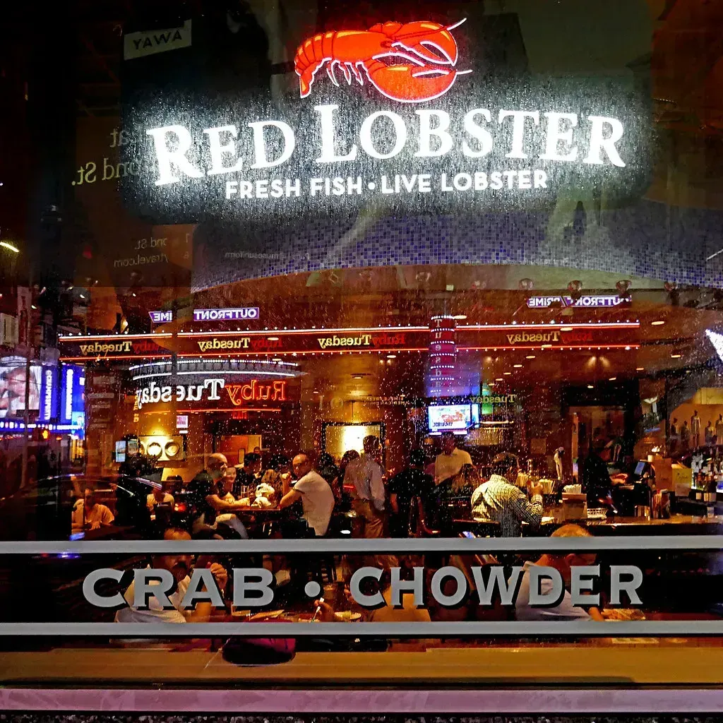 6. Red Lobster (Image Credits: Flickr)