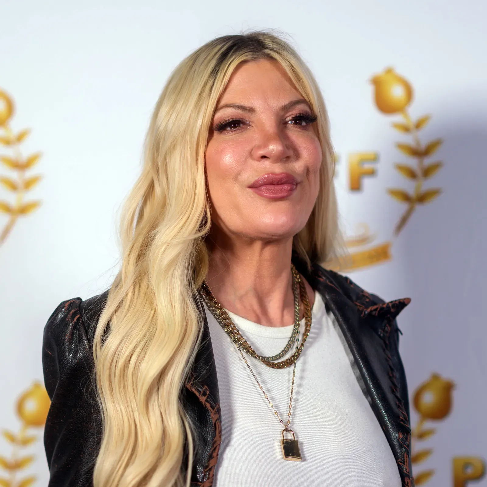 2. Tori Spelling - Screech's Dream Girl (By Andywallxyz, CC BY 4.0)