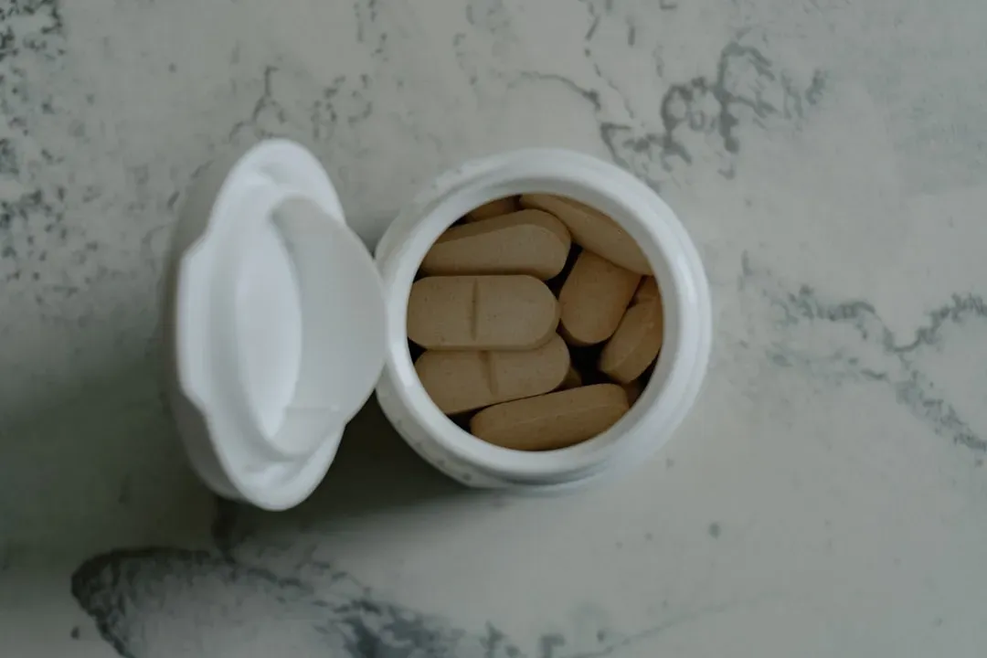 Acetaminophen: Liver Damage Lurking in Your Medicine Cabinet (Image Credits: Unsplash)