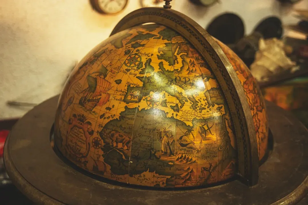 3. People in the Middle Ages Believed the Earth Was Flat (Image Credits: Unsplash)