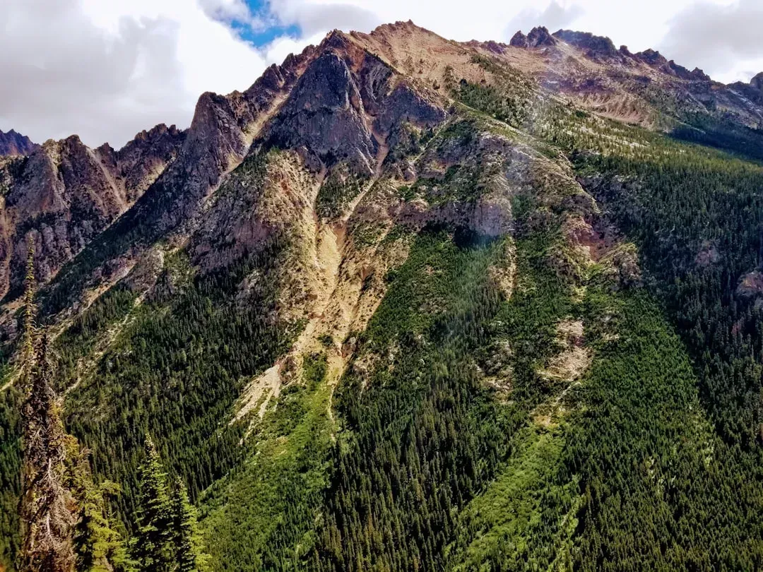 5. North Cascades National Park, Washington (Image Credits: Unsplash)