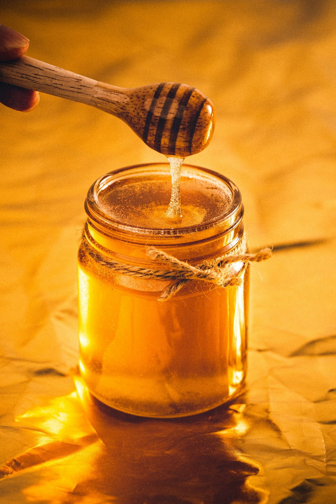 Honey Crystallizes Into Rocky Chunks (Image Credits: Unsplash)