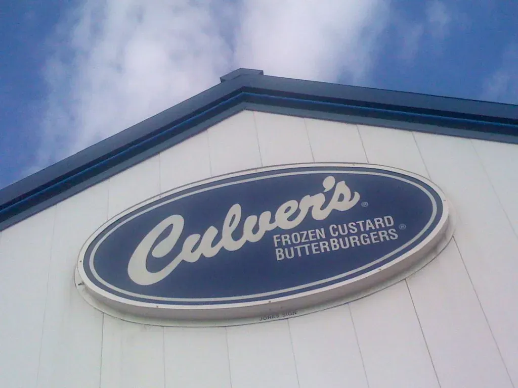 4. Culver's - Wisconsin-Born and Proudly Made to Order (arnold | inuyaki, Flickr, CC BY 2.0)