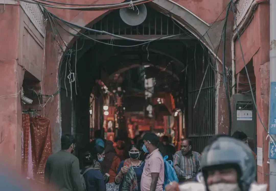 India: Sensory Overload With Sanitation Struggles (Image Credits: Unsplash)