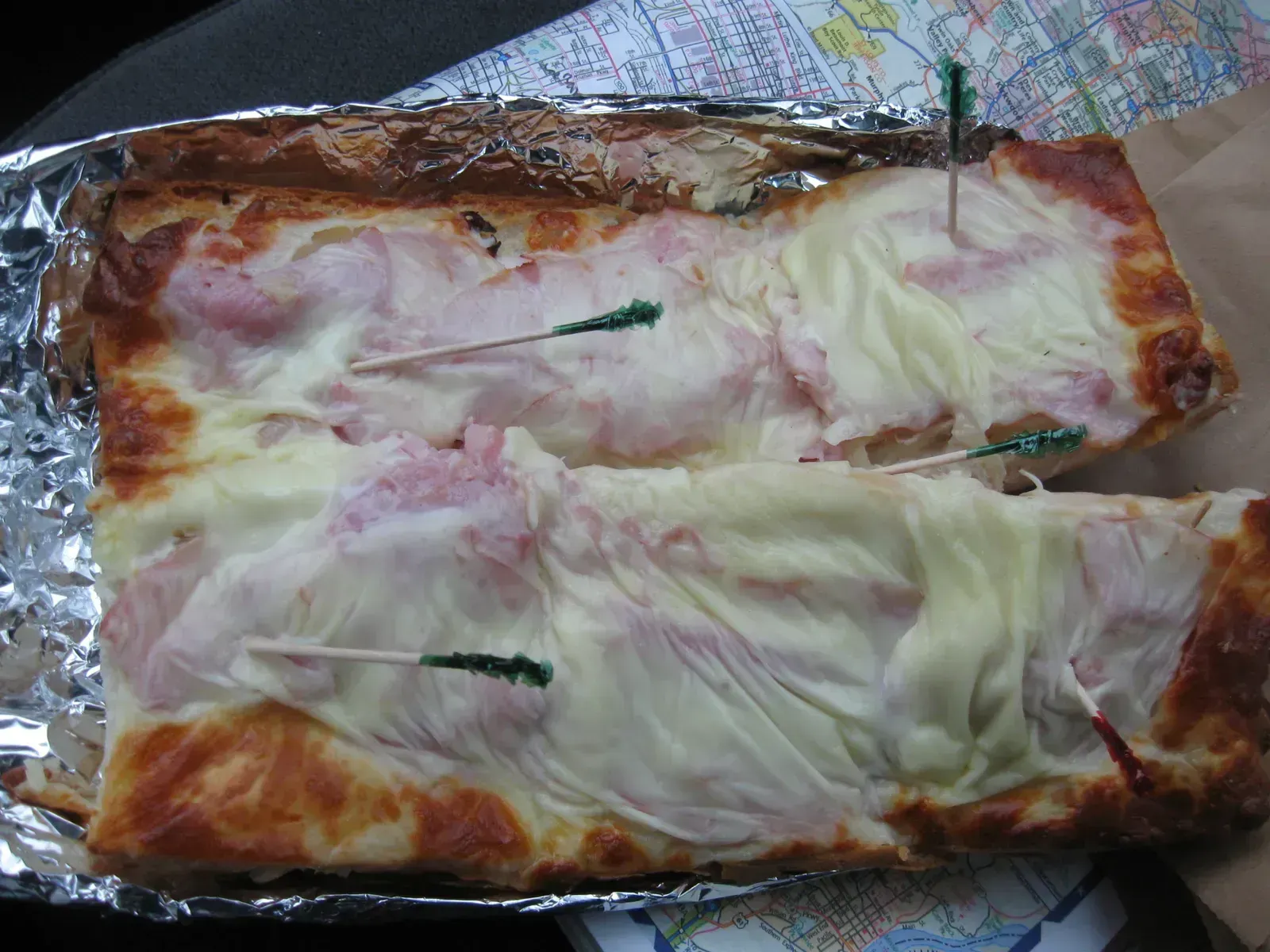 The Gerber Sandwich: St. Louis' Garlicky Secret (Image Credits: Wikimedia)