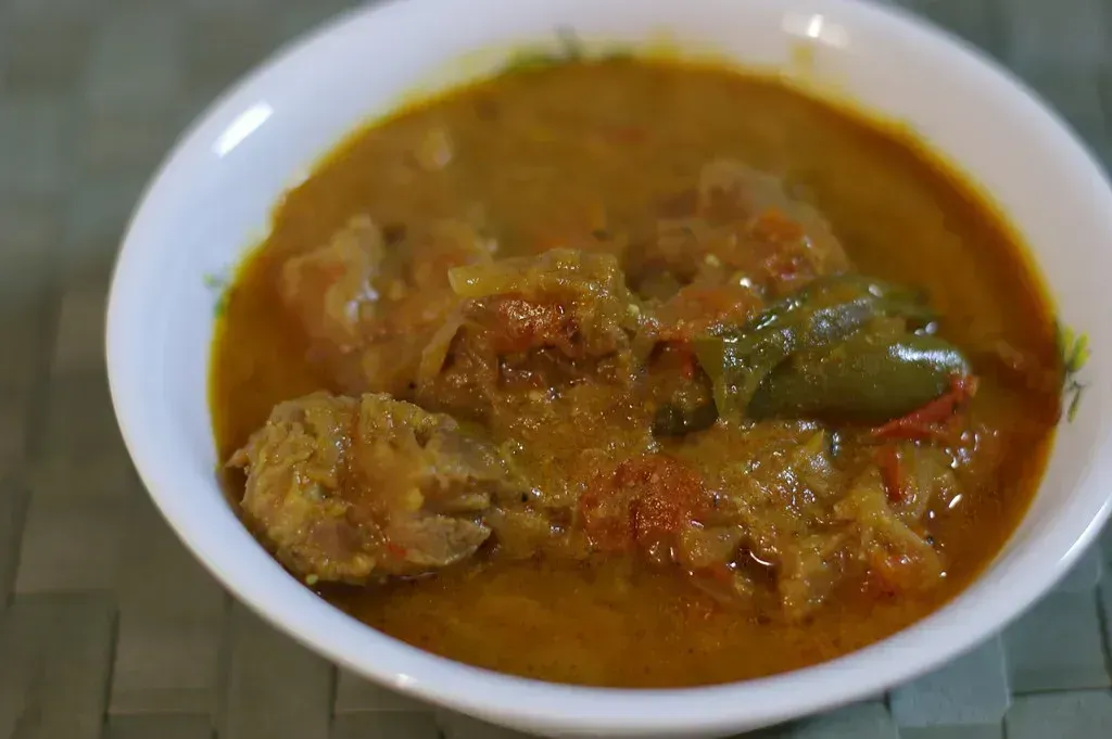 Small Portion Complex Curries (Image Credits: Flickr)