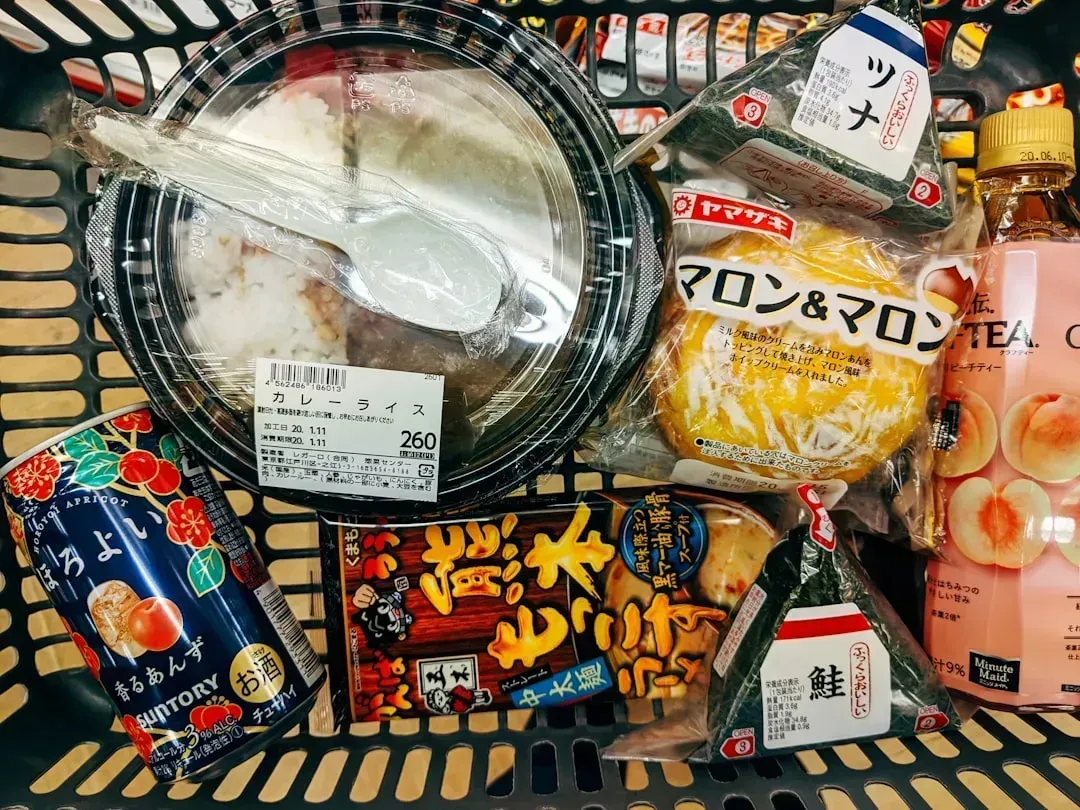 Shopping Without a Strategic Meal Plan (Image Credits: Unsplash)