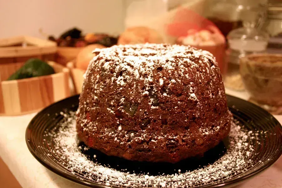 Plum Pudding (Image Credits: Flickr)