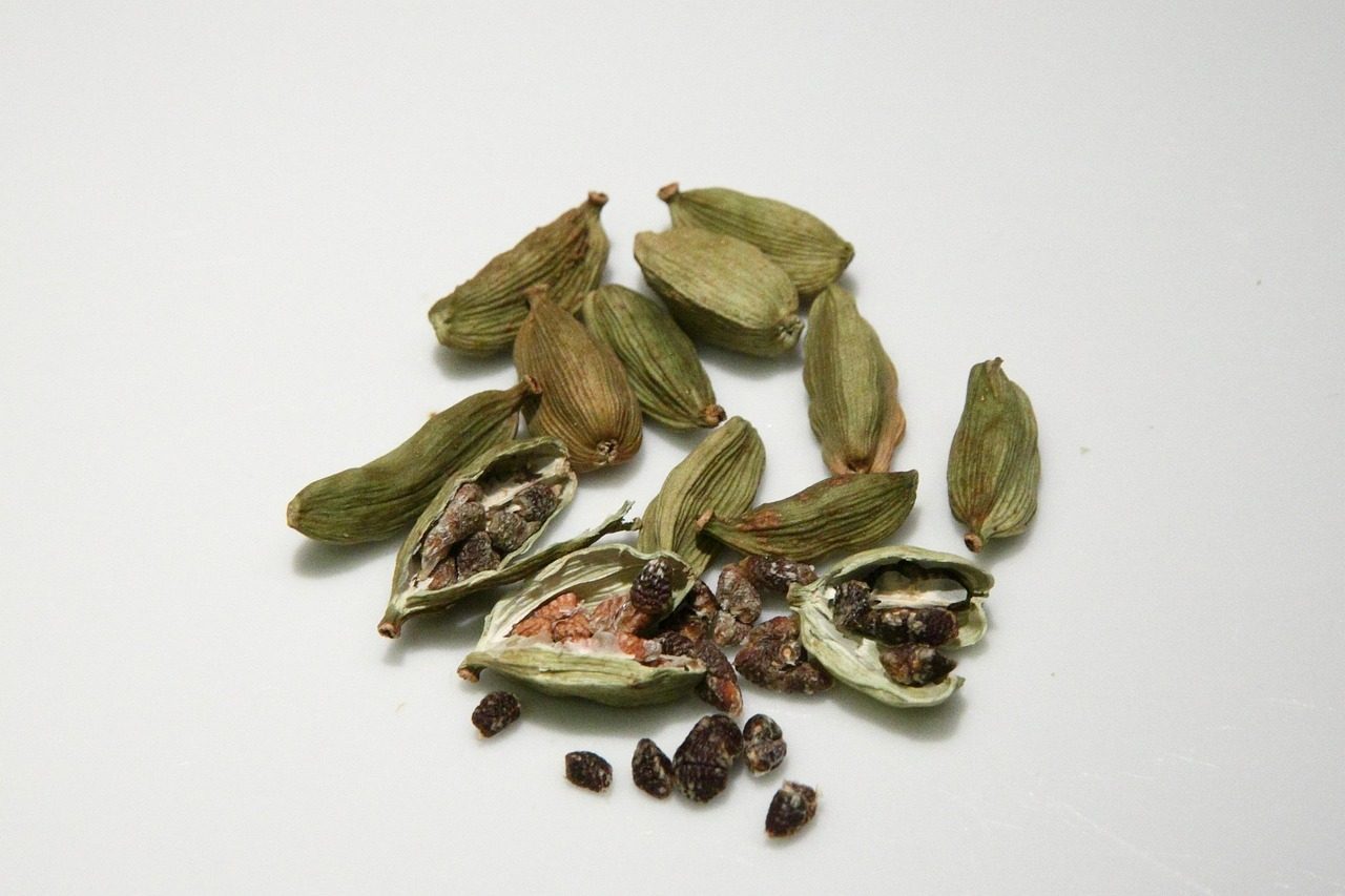 Ground Cardamom (Image Credits: Pixabay)