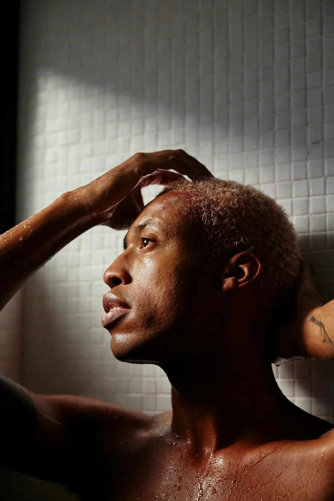 Special Considerations and When to Shower More (Image Credits: Unsplash)