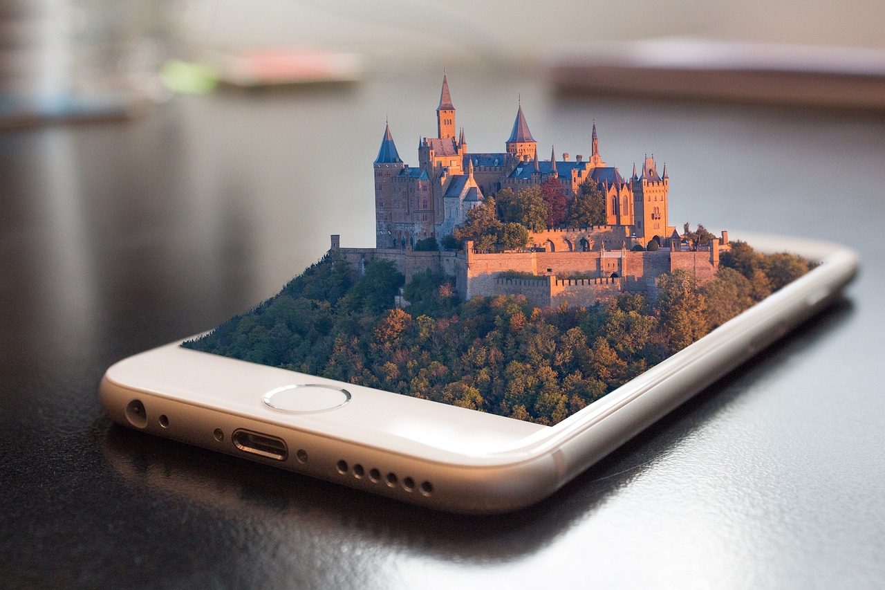 3D and Virtual Reality Art Explodes (image credits: pixabay)