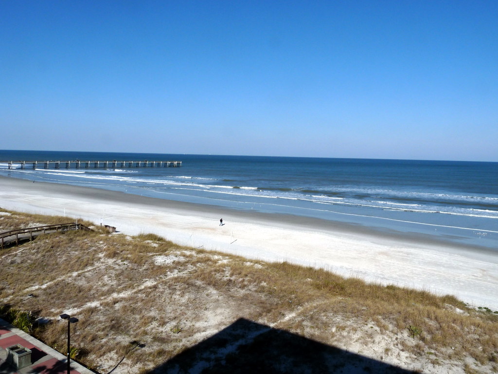 Jacksonville, Florida - Sunshine State Bargain (image credits: flickr)