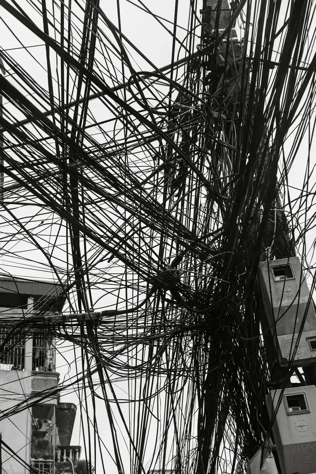 Tanglers Like Cords, Hoses and Hangers (Image Credits: Unsplash)