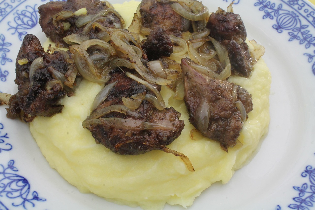 Liver and Onions (Image Credits: Unsplash)
