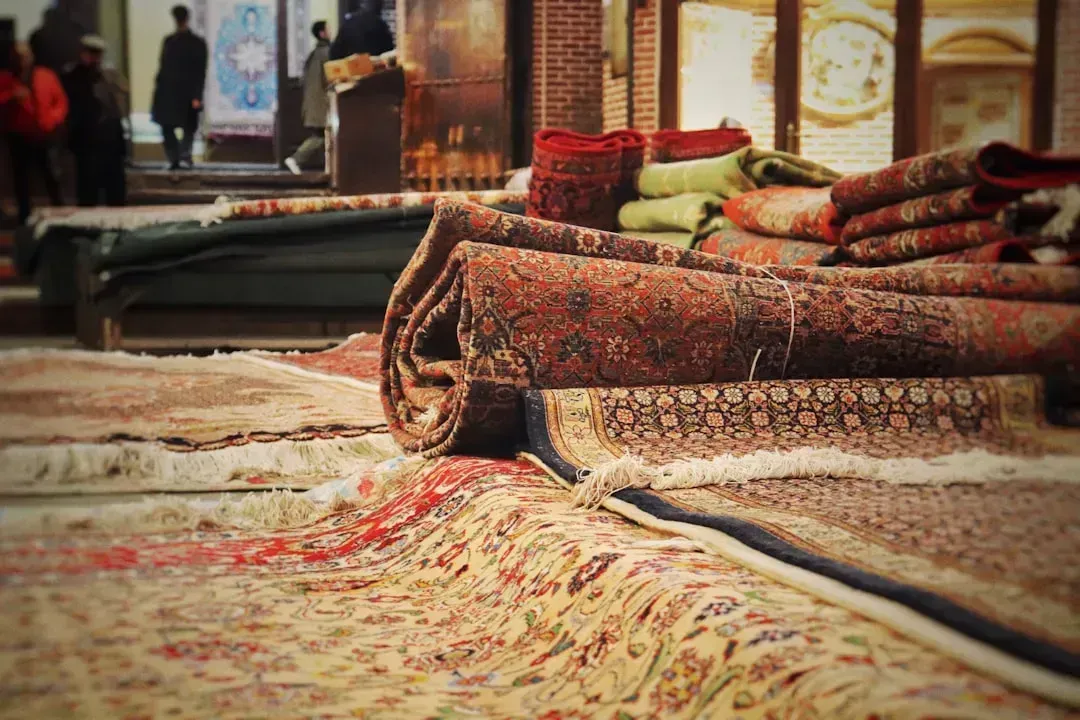 Quality Construction in Vintage Rugs and Textiles (Image Credits: Unsplash)