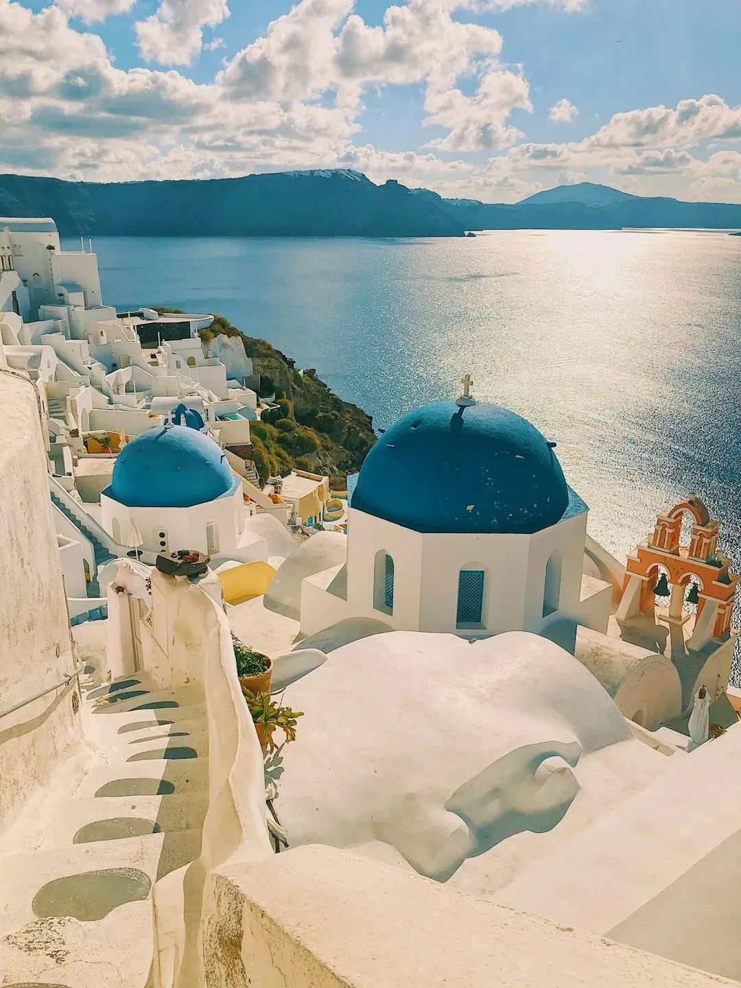 Santorini, Greece (Image Credits: Unsplash)