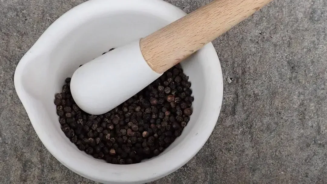 Forgetting That Pepper Changes Flavor, Not Enhances It (Image Credits: Unsplash)
