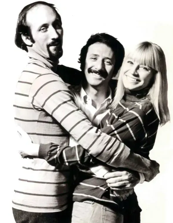 8. "Puff the Magic Dragon" by Peter, Paul and Mary - A Children's Song Under Investigation (Image Credits: EBay item
photo front
photo back

Transferred from en.wikipedia by SreeBot, Public domain)