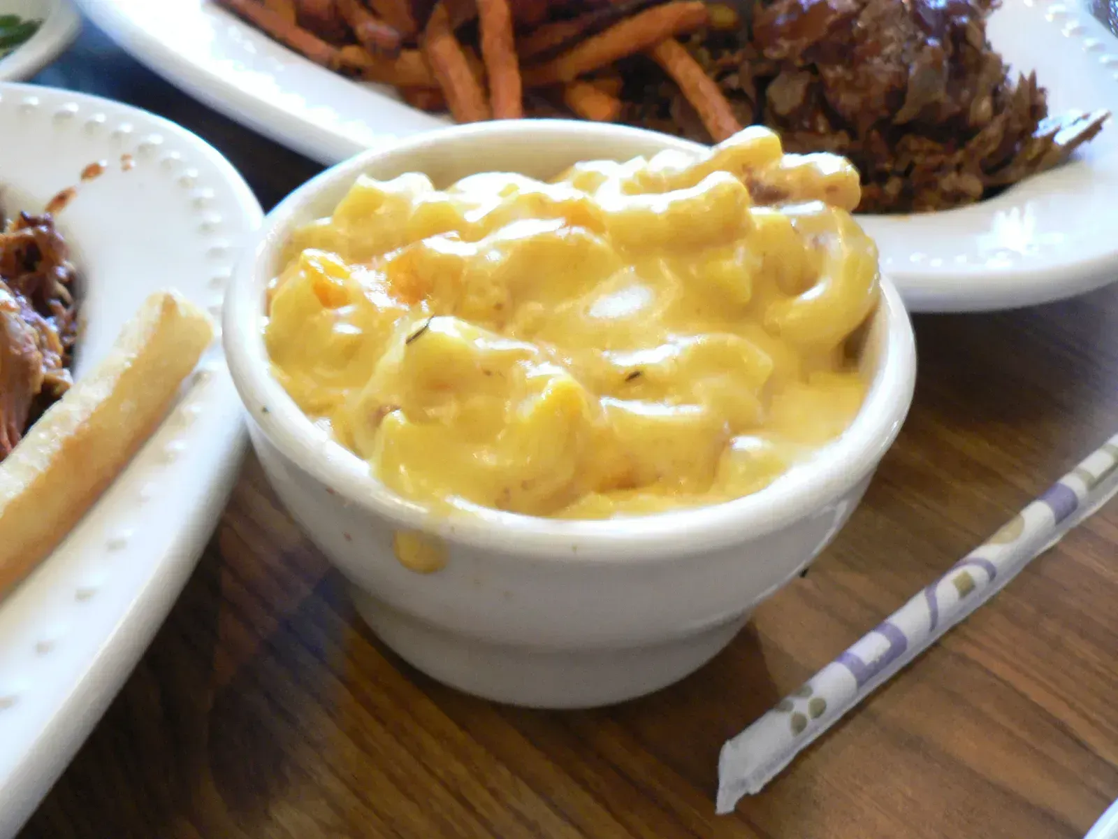 7. Mac and Cheese (Image Credits: Wikimedia)