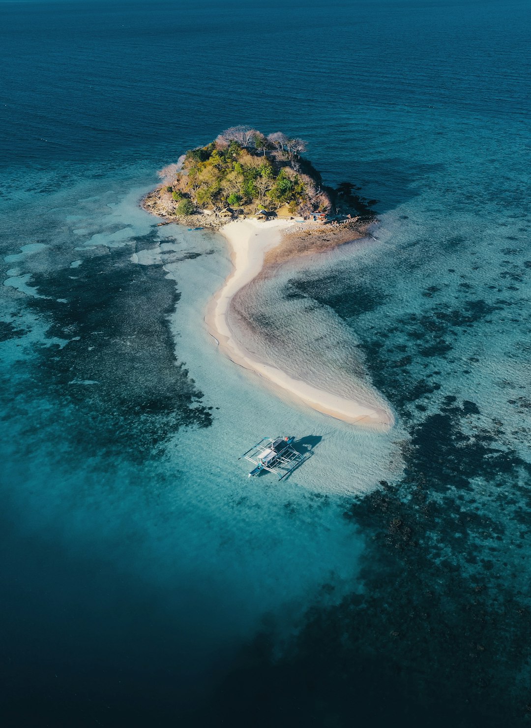 Philippines - Paradise with Perils (image credits: unsplash)