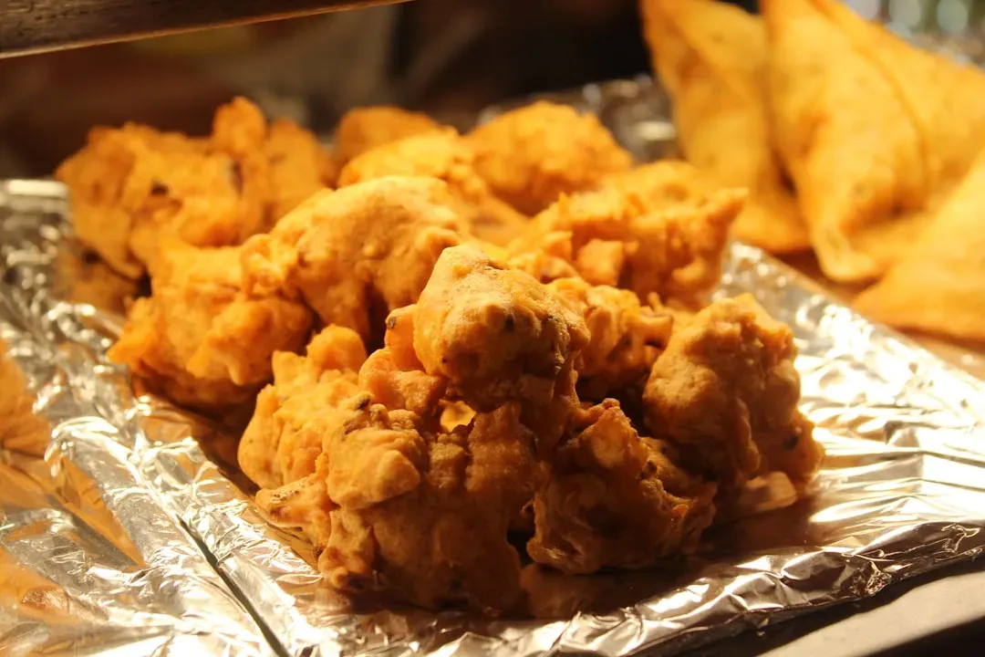Fried Chicken Wrapped in Foil (Image Credits: Unsplash)