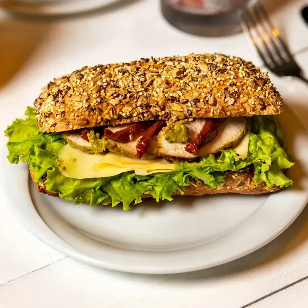 3. Fast Food Breakfast Sandwiches (Image Credits: Unsplash)