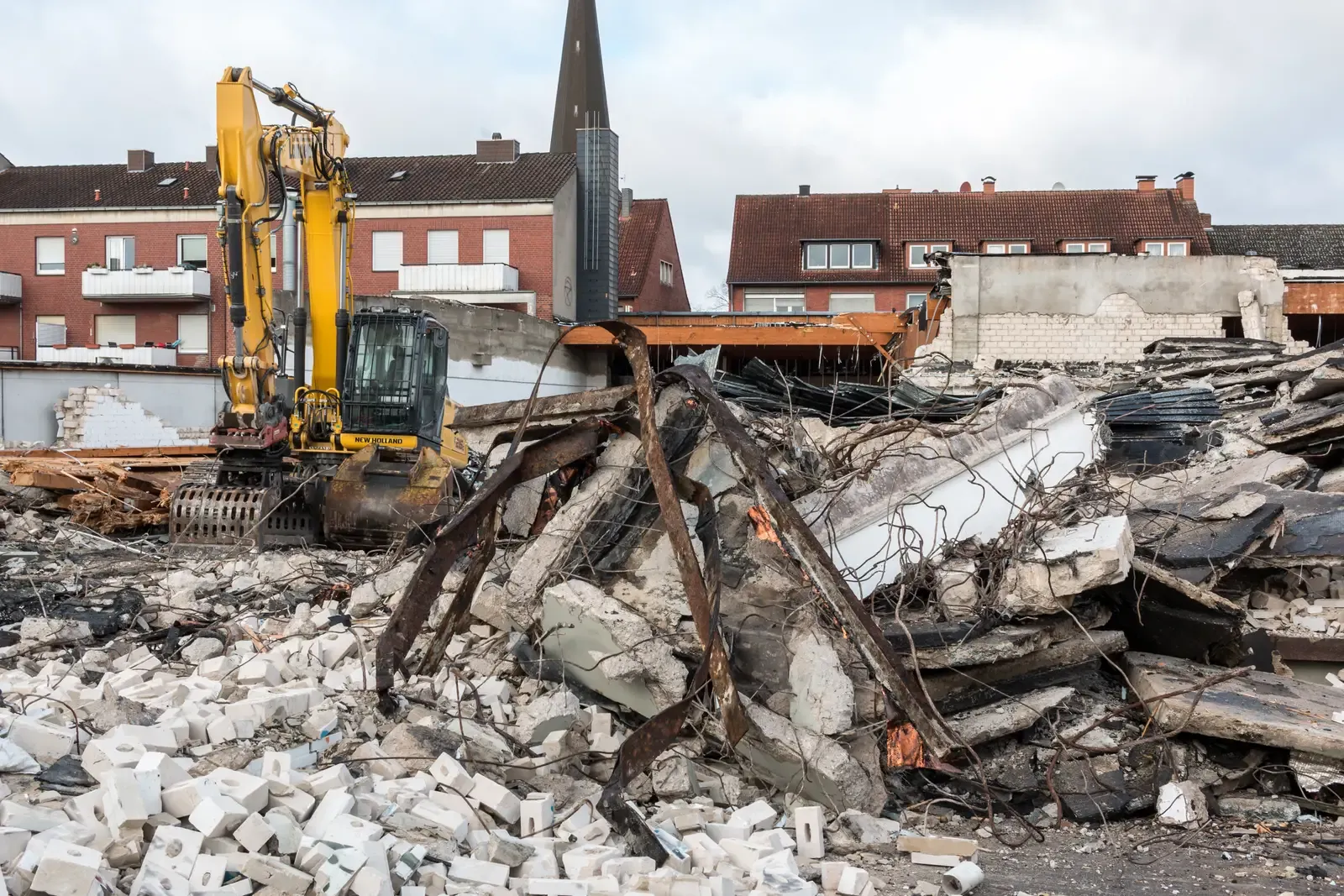 Construction and Demolition Debris (Image Credits: Wikimedia)