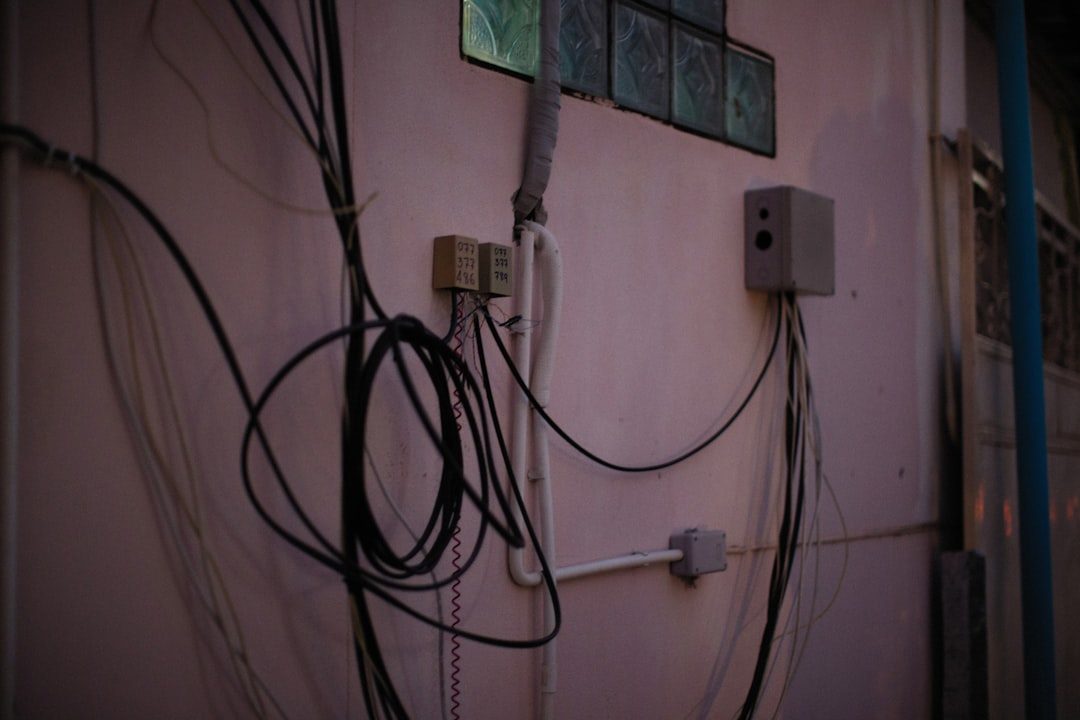 Ungrounded Three-Prong Outlets (Image Credits: Unsplash)