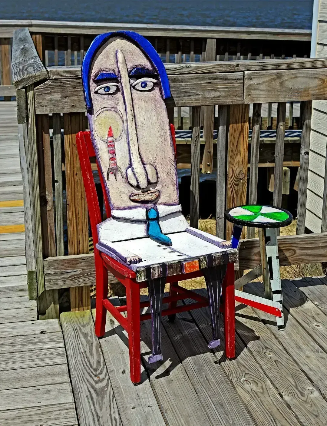 Hand-Painted and Folk Art Furniture (Image Credits: Unsplash)
