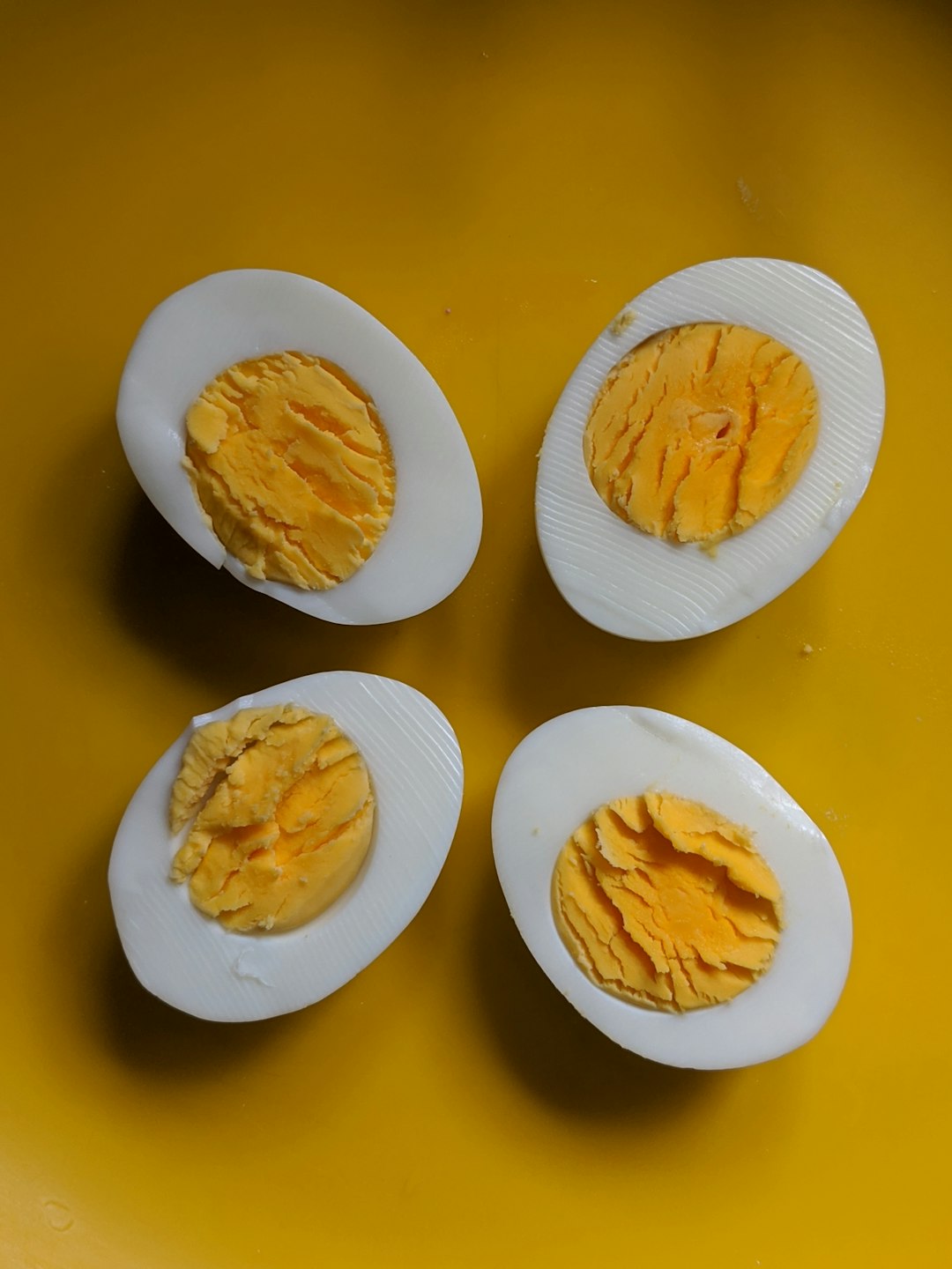 Egg Whites Are Healthier Than Whole Eggs (Image Credits: Unsplash)