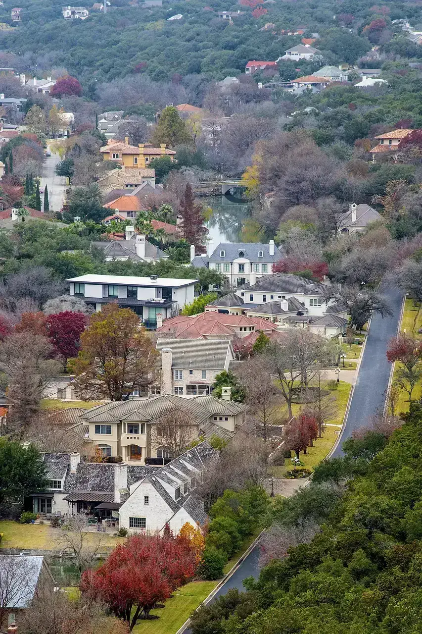 2. Austin, Texas: Tech Darling Turned Buyer's Market (Image Credits: Pixabay)