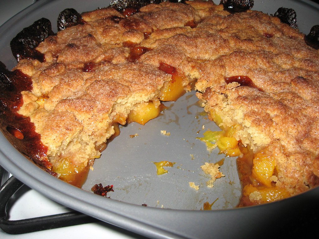 Peach Cobbler (Image Credits: Flickr)