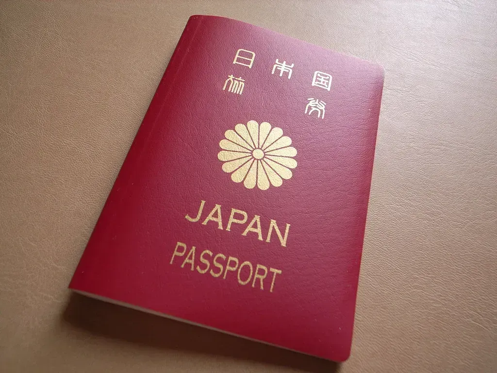 16. Japan - Language, Culture, and No Dual Passport (matsuyuki, Flickr, CC BY-SA 2.0)