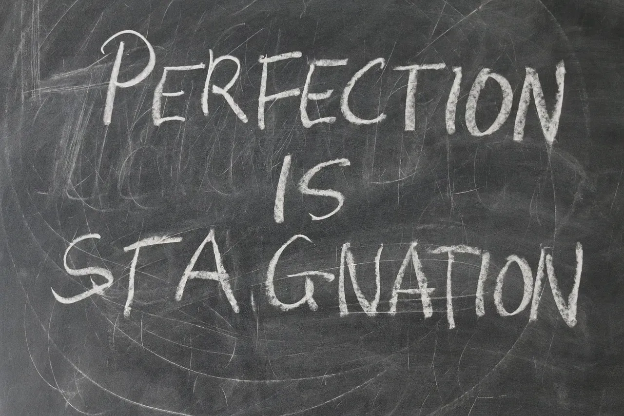 6. Perfectionism and Impossibly High Standards (Image Credits: Pixabay)