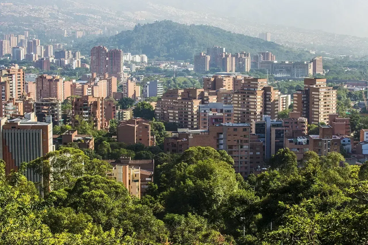 Colombia: South American Charm Meets Low Costs (Image Credits: Pixabay)